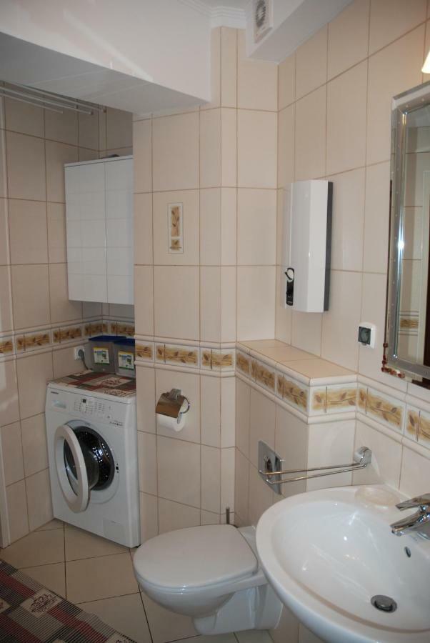 Apartamenty Aga ポビエロボ エクステリア 写真